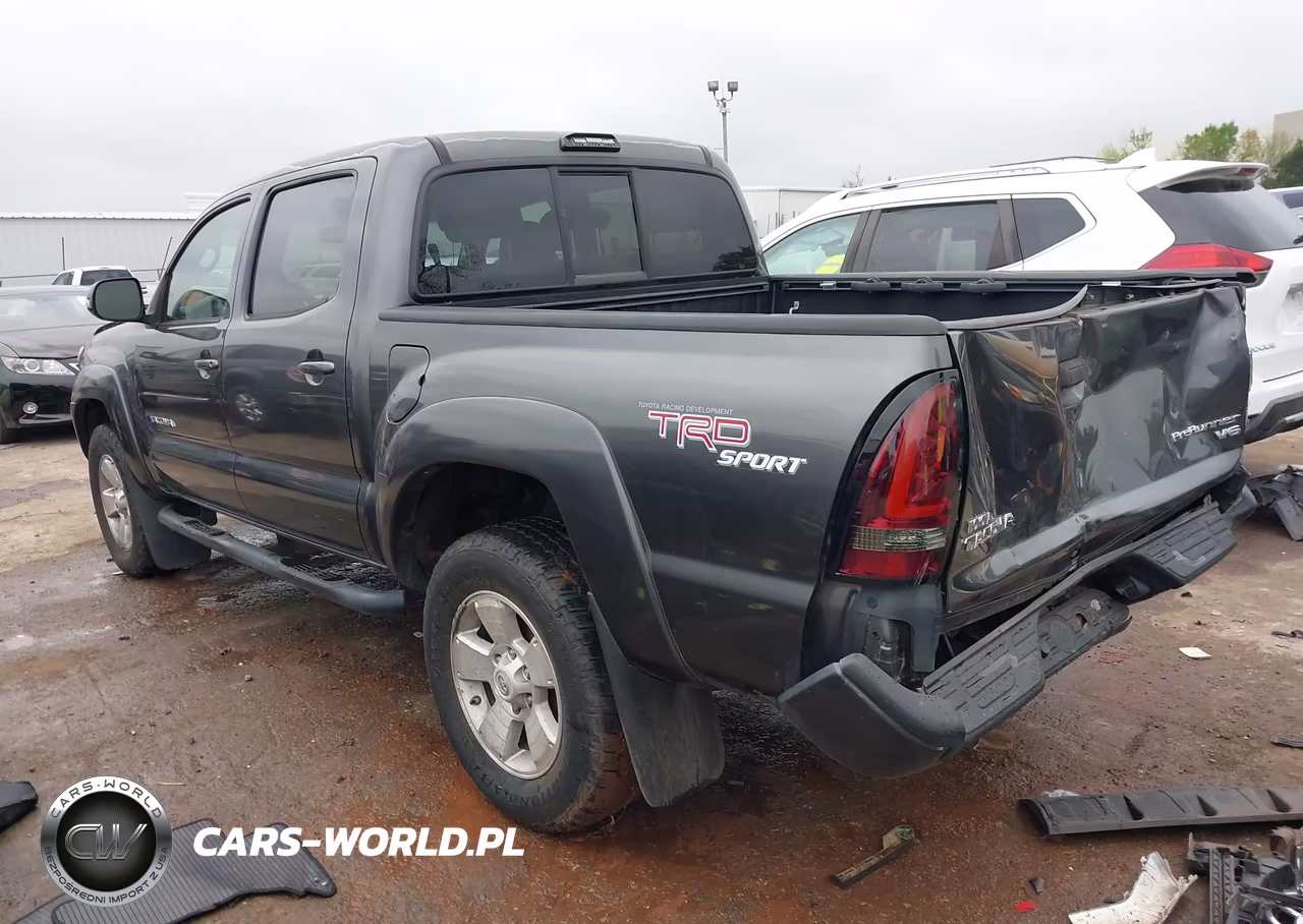 2013 Toyota Tacoma Prerunner V6 VIN:3TMJU4GN1DM151286 - 3