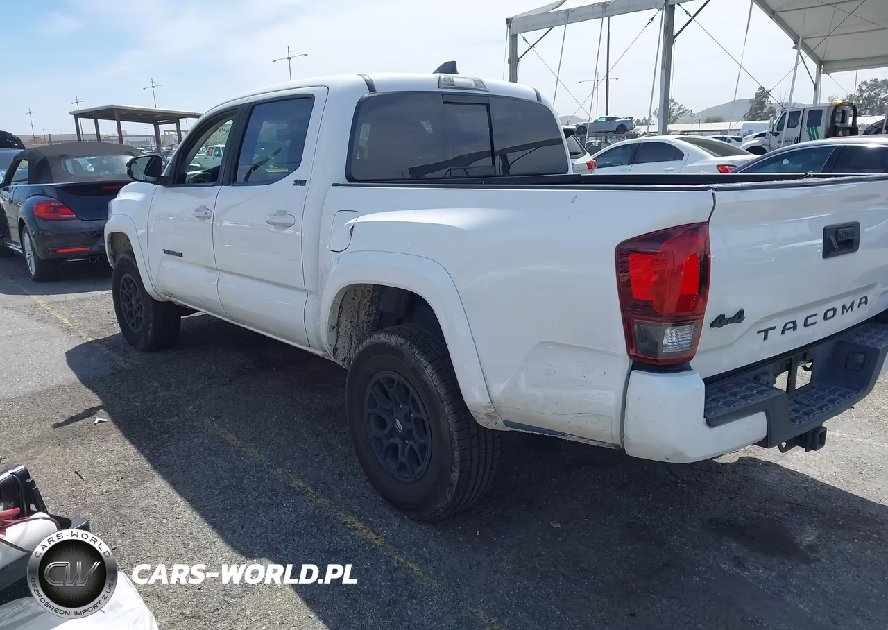 2022 Toyota Tacoma Sr5 V6 VIN:3TMCZ5AN6NM494184 - 3