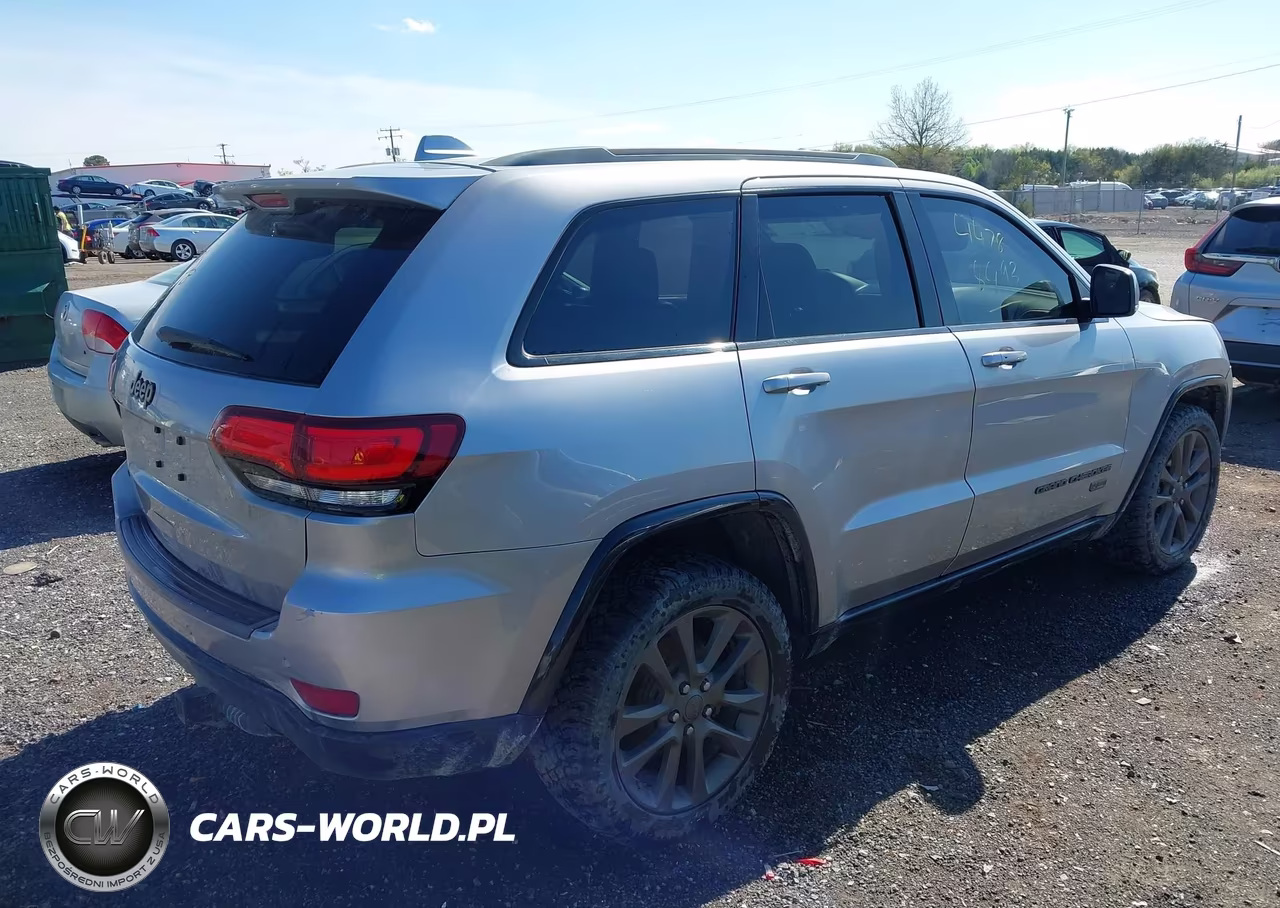 2016 Jeep Grand Cherokee Limited 75Th Anniversary VIN:1C4RJFBG3GC333111 - 4