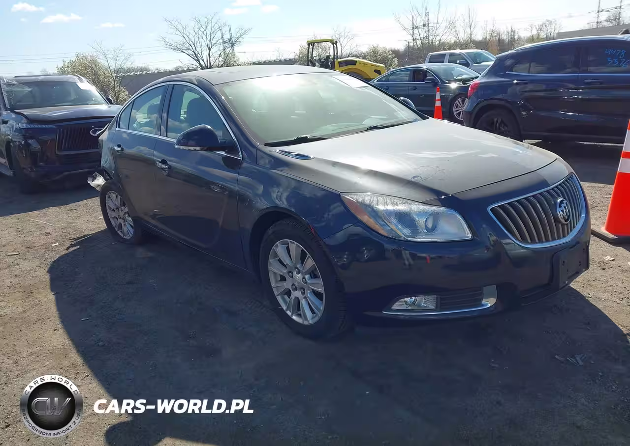 2013 Buick Regal Premium 2