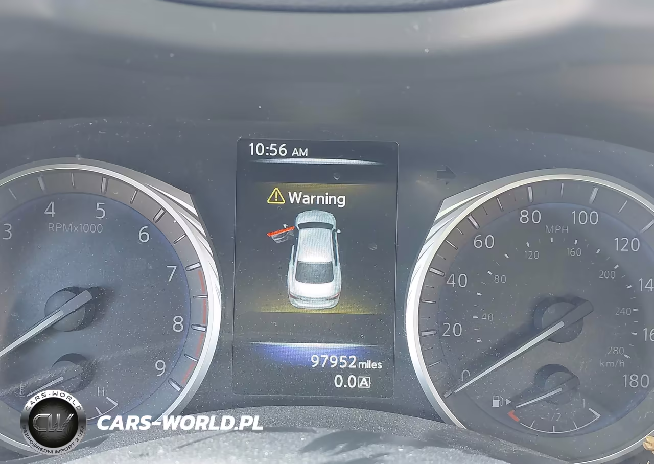2017 Infiniti Q50 3.0T Premium VIN:JN1EV7AR2HM835392 - 7