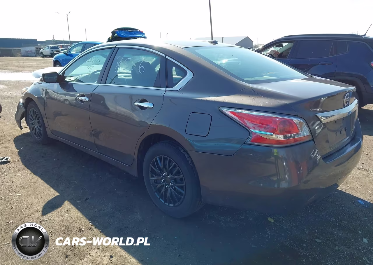 2015 Nissan Altima 2.5-2.5 S-2.5 Sl-2.5 Sv VIN:1N4AL3AP7FC428556 - 3