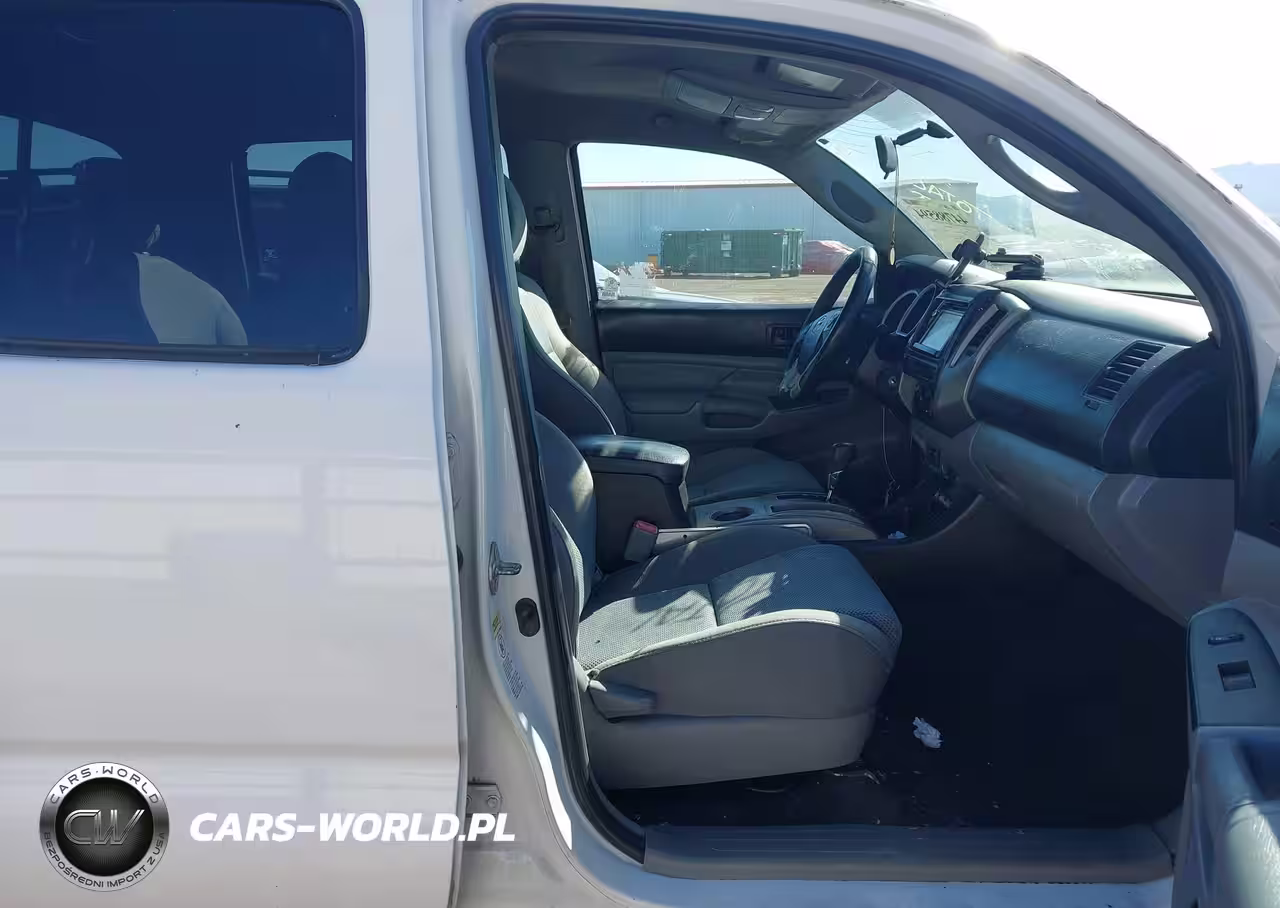 2015 Toyota Tacoma Trd Pro VIN:5TFLU4EN1FX123528 - 5