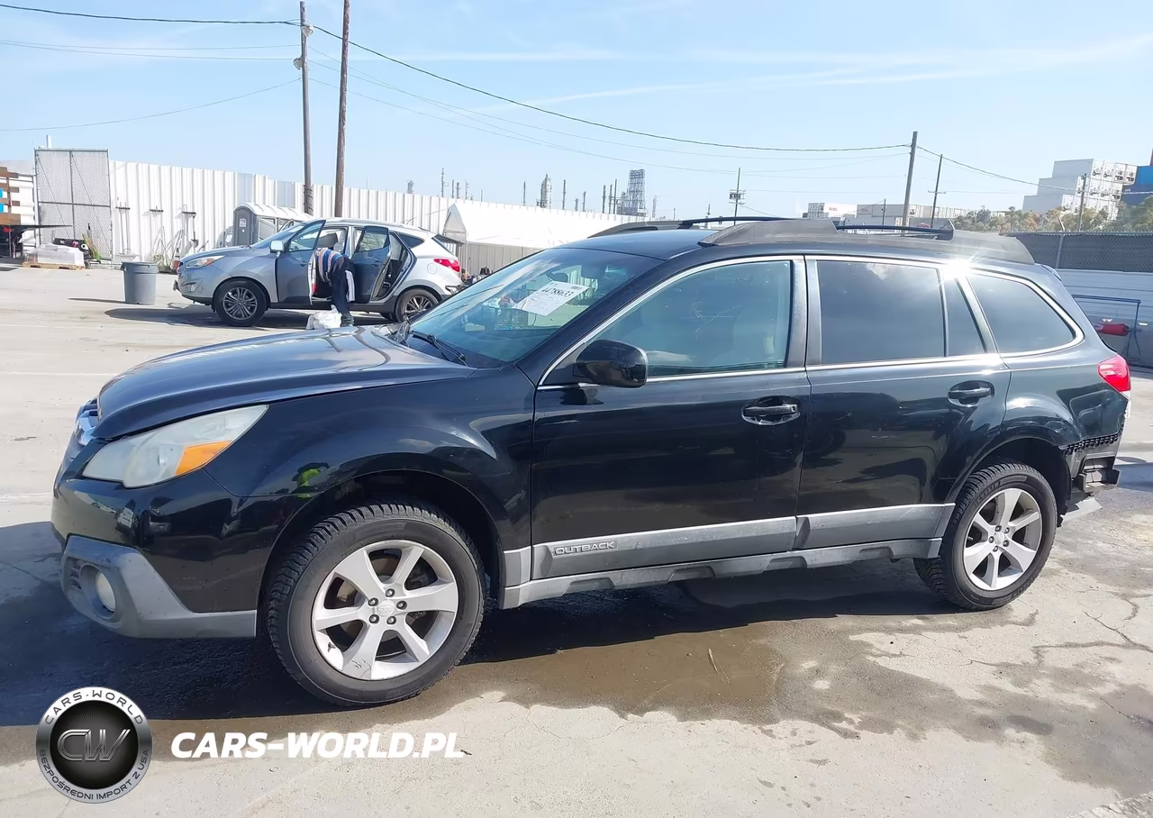 2014 Subaru Outback 2.5I Premium VIN:4S4BRBCC6E1236102 - 14