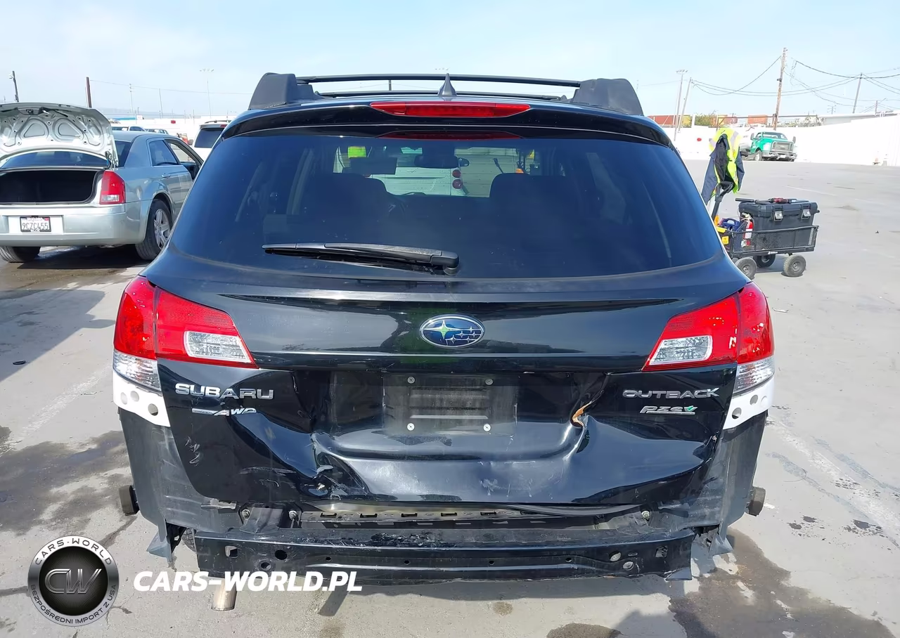 2014 Subaru Outback 2.5I Premium VIN:4S4BRBCC6E1236102 - 16