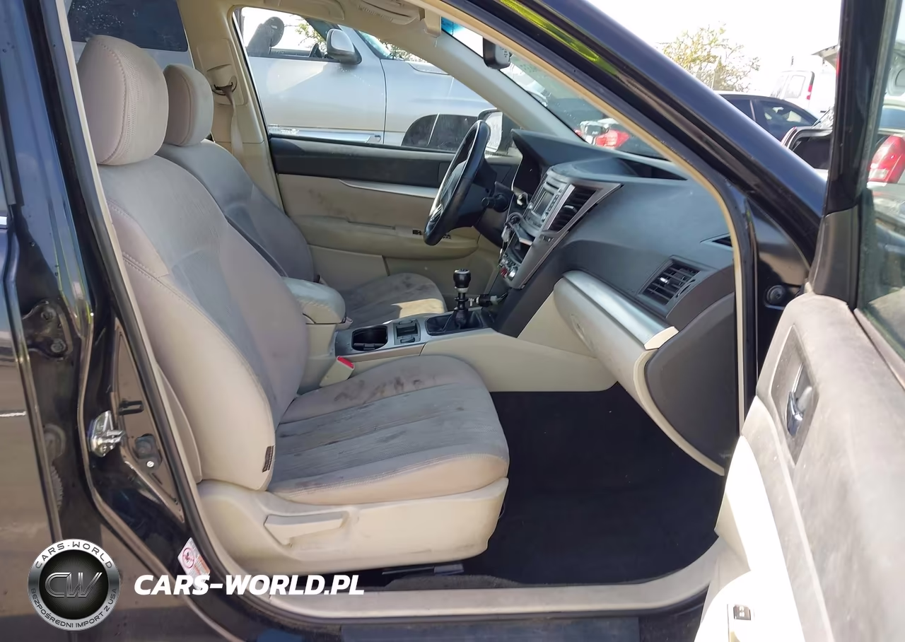 2014 Subaru Outback 2.5I Premium VIN:4S4BRBCC6E1236102 - 5
