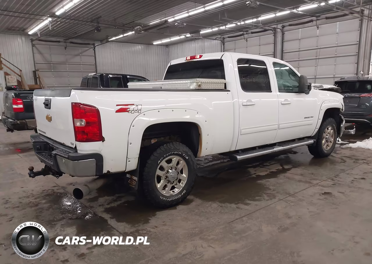 2014 Chevrolet Silverado 2500Hd Ltz VIN:1GC1KYE87EF190072 - 4