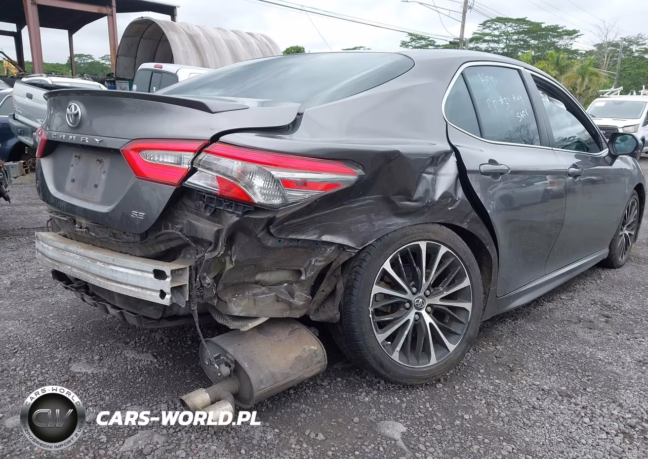 2018 Toyota Camry Se VIN:4T1B11HK0JU605952 - 6