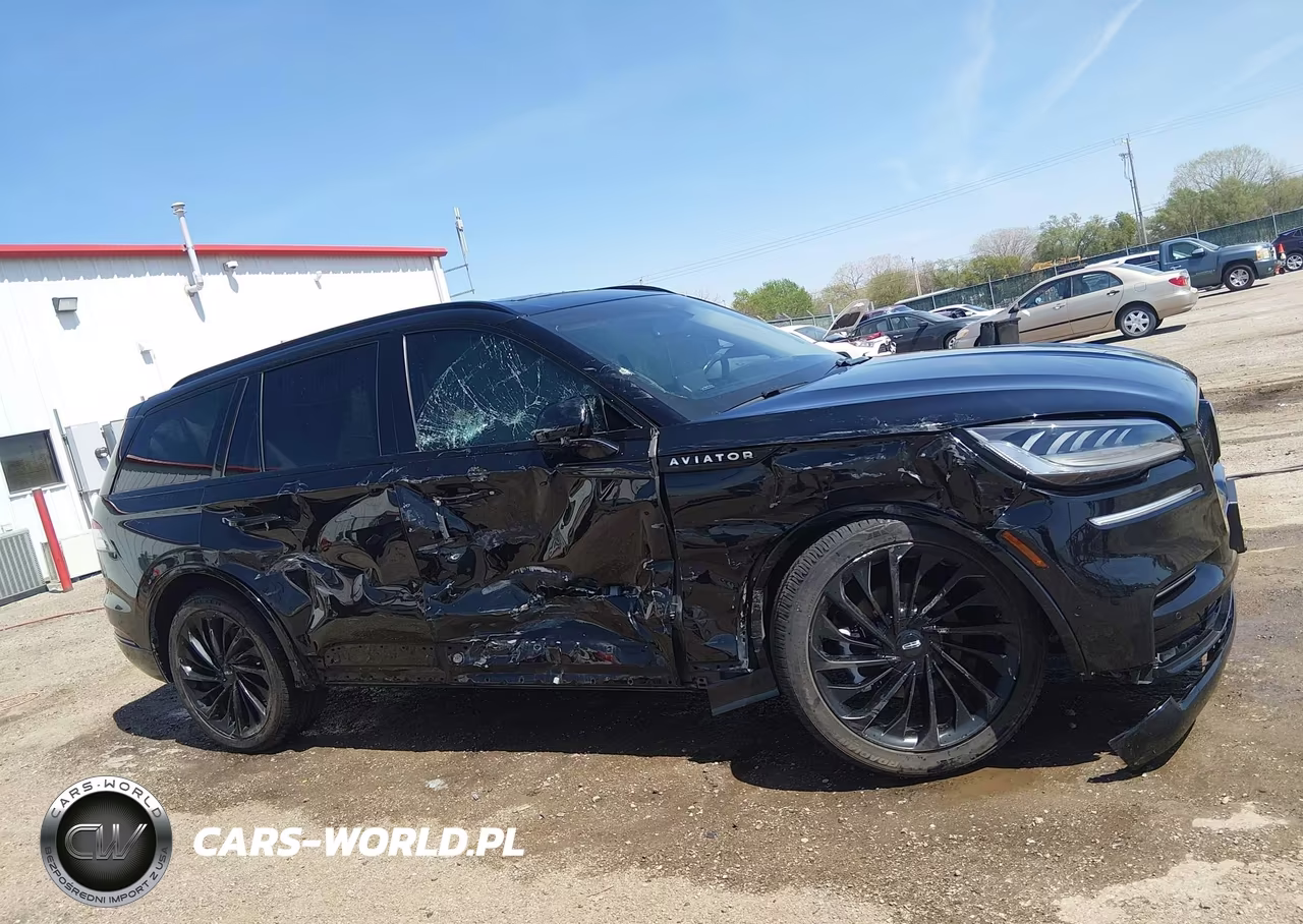 2022 Lincoln Aviator Reserve VIN:5LM5J7XC9NGL18587 - 13