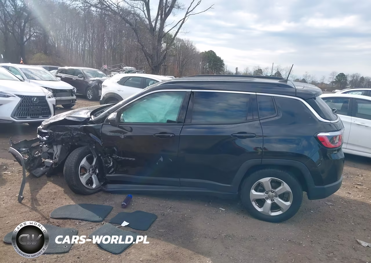 2018 Jeep Compass Latitude 4X4 VIN:3C4NJDBB6JT418432 - 14
