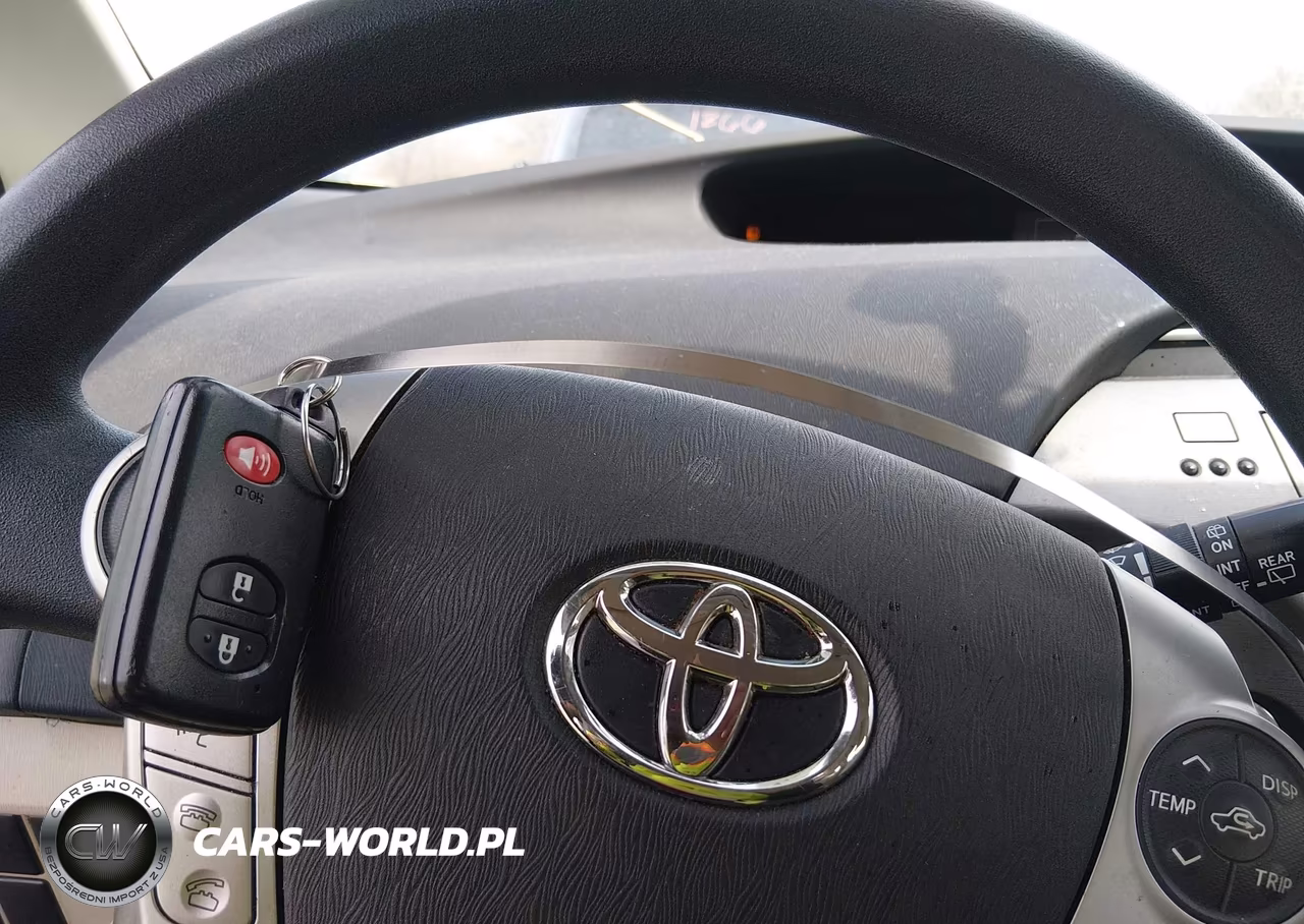 2015 Toyota Prius Three VIN:JTDKN3DU6F1952965 - 11