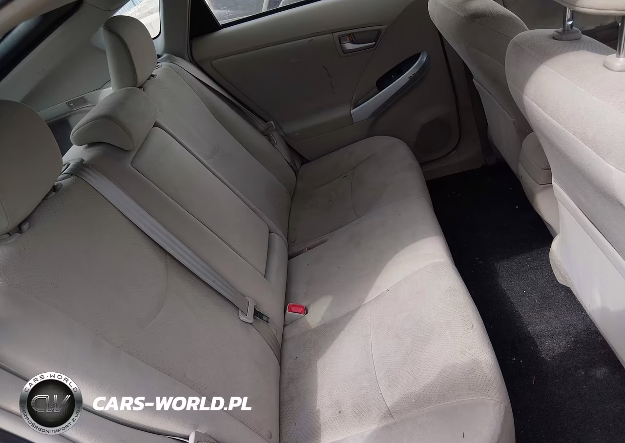 2015 Toyota Prius Three VIN:JTDKN3DU6F1952965 - 8