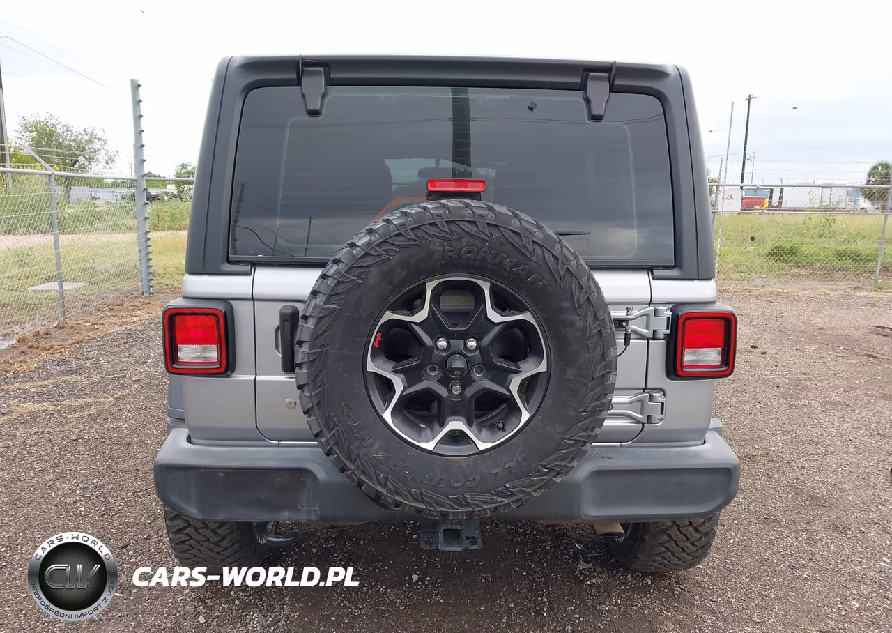 2019 Jeep Wrangler Unlimited Sport 4X4 VIN:1C4HJXDG1KW561050 - 17