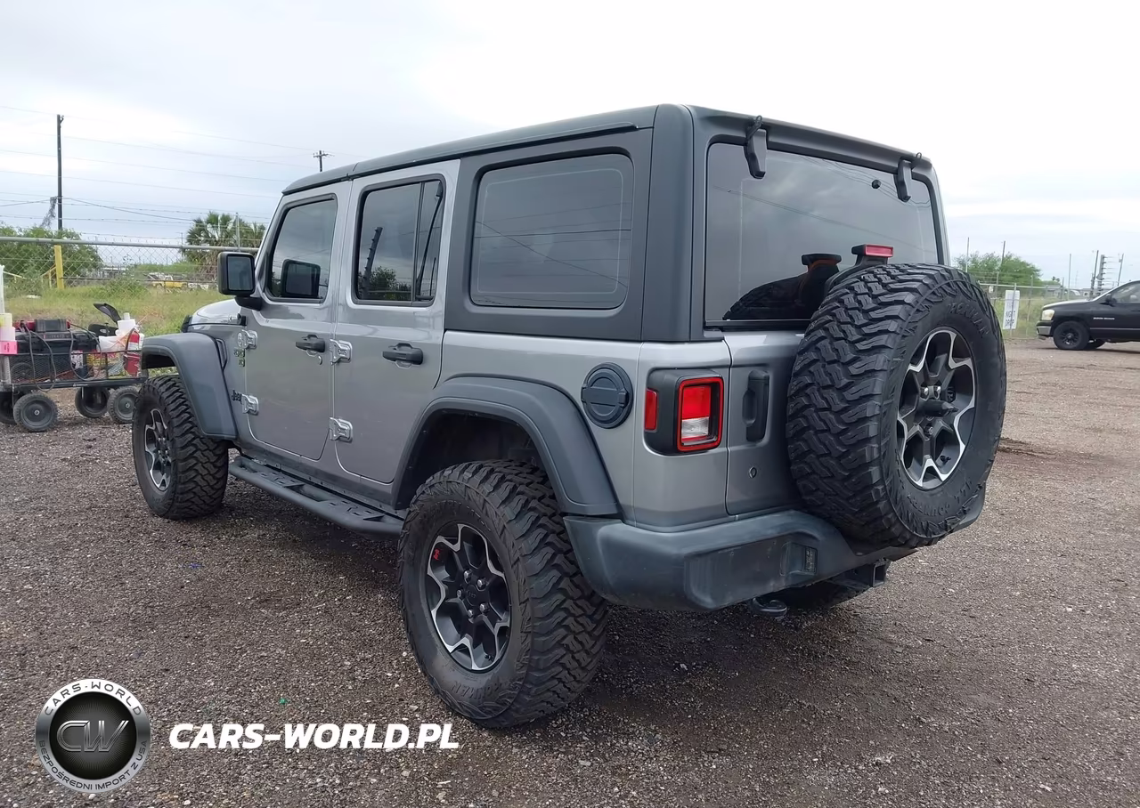 2019 Jeep Wrangler Unlimited Sport 4X4 VIN:1C4HJXDG1KW561050 - 3