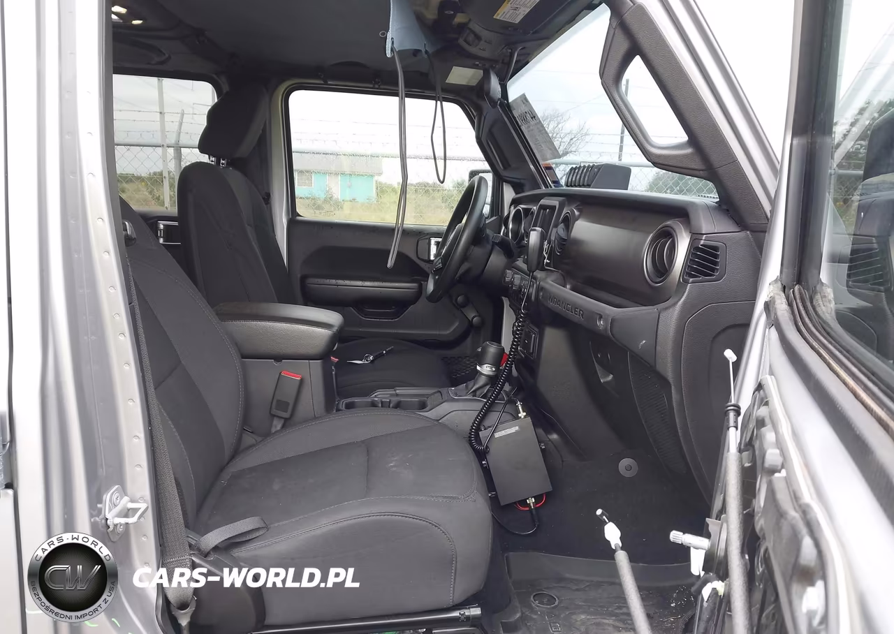 2019 Jeep Wrangler Unlimited Sport 4X4 VIN:1C4HJXDG1KW561050 - 5