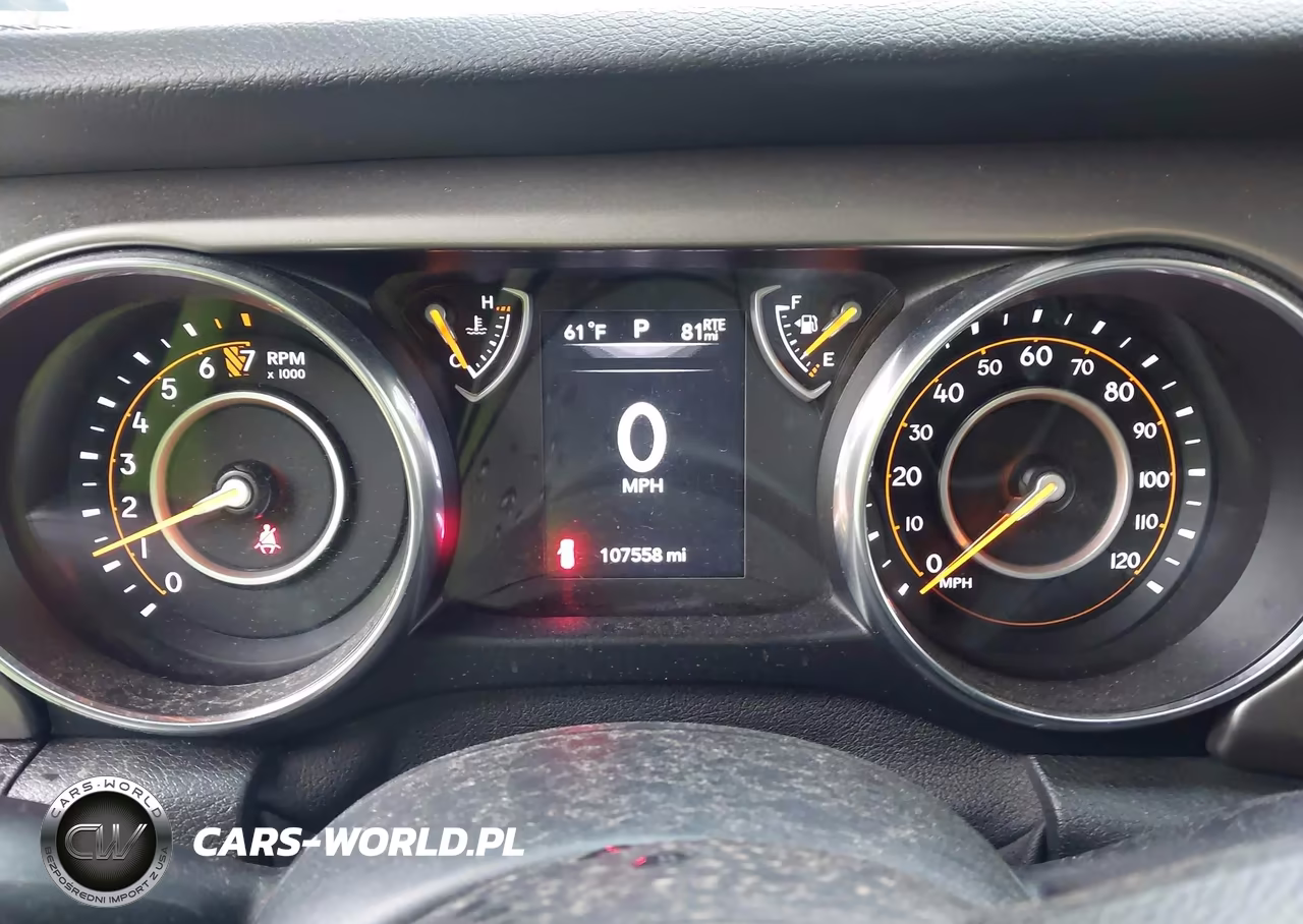 2019 Jeep Wrangler Unlimited Sport 4X4 VIN:1C4HJXDG1KW561050 - 7