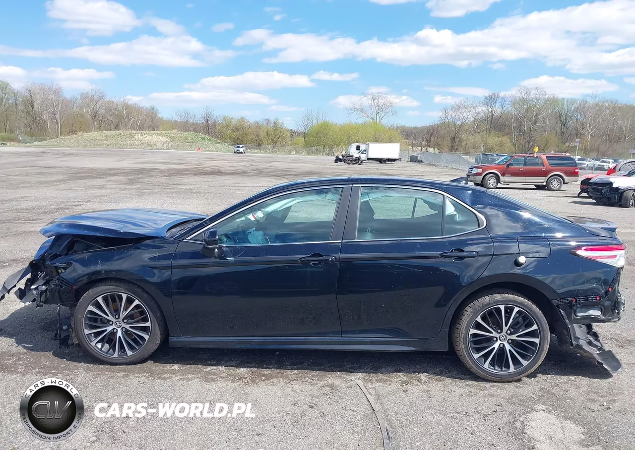 2020 Toyota Camry Se VIN:4T1M11AK4LU990051 - 14