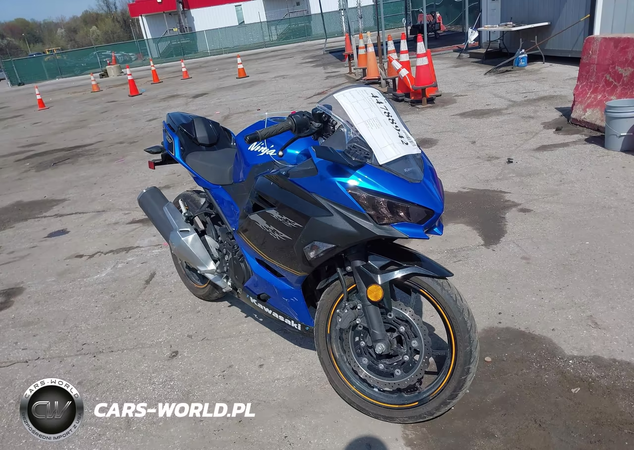 2023 Kawasaki Ex400