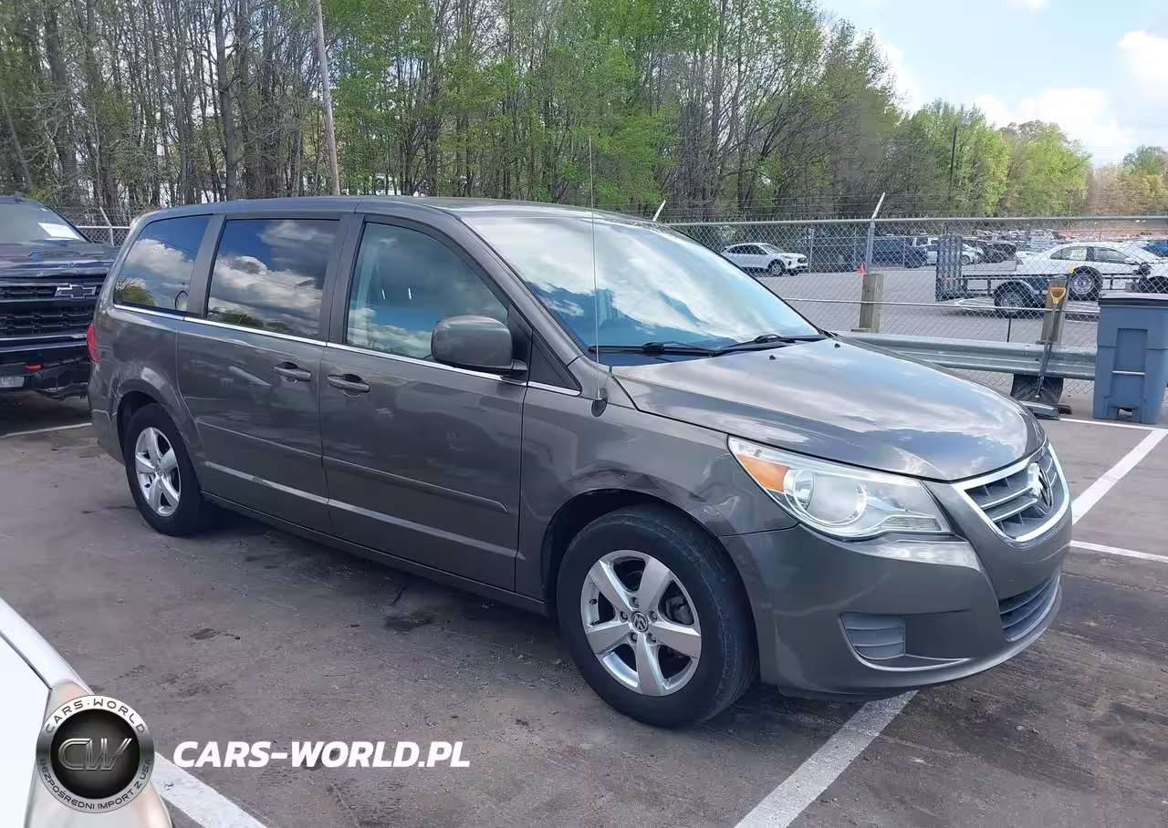 2010 Volkswagen Routan Sel