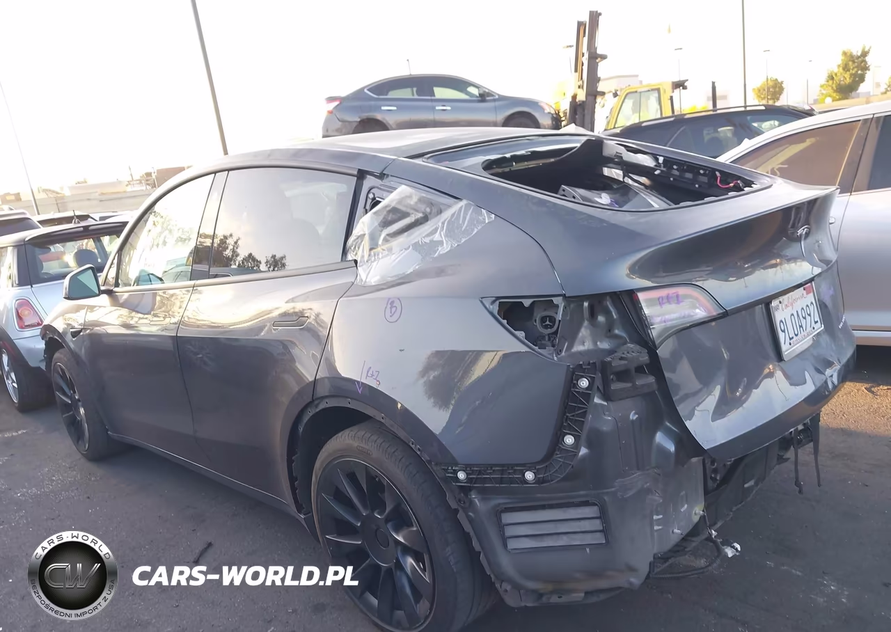 2021 Tesla Model Y Long Range Dual Motor All-Wheel Drive VIN:5YJYGAEE8MF180134 - 15