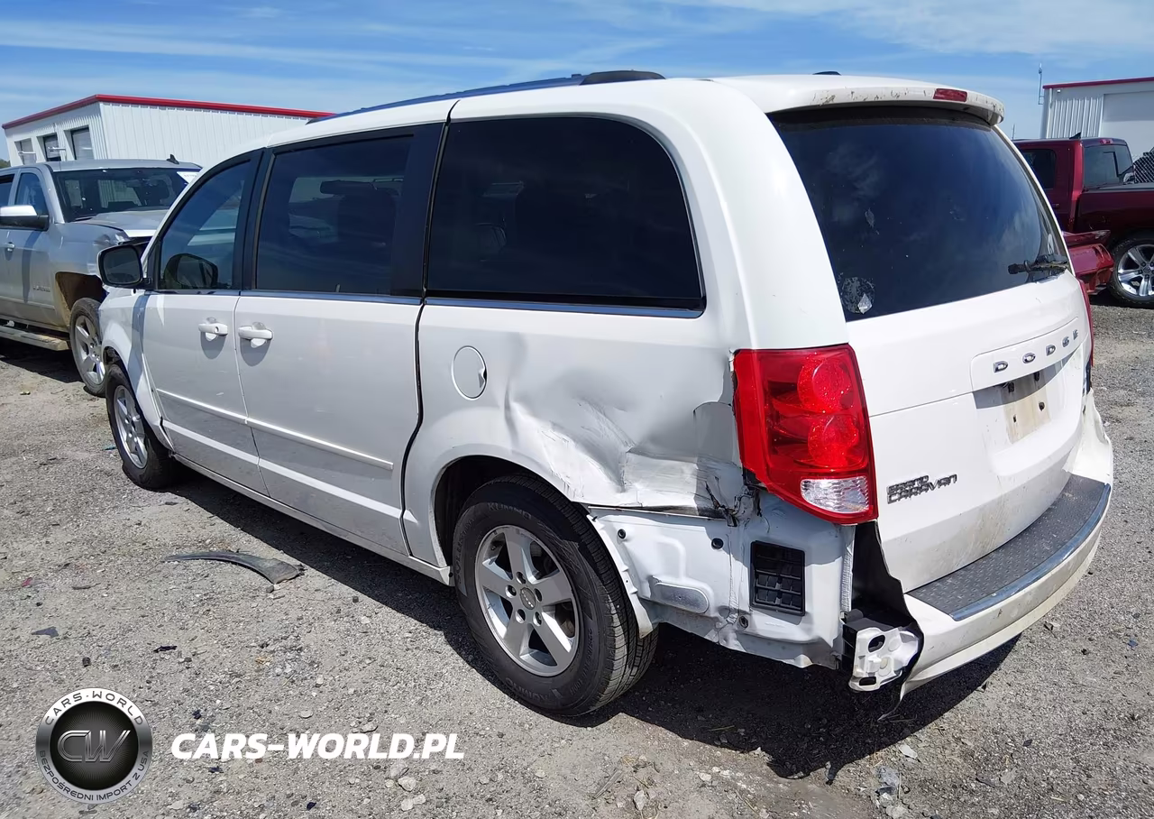 2011 Dodge Grand Caravan Crew VIN:2D4RN5DG6BR656986 - 3
