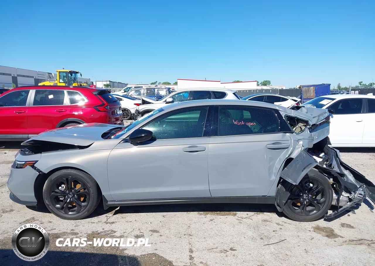 2025 Honda Accord Se VIN:1HGCY1F4XSA052286 - 14
