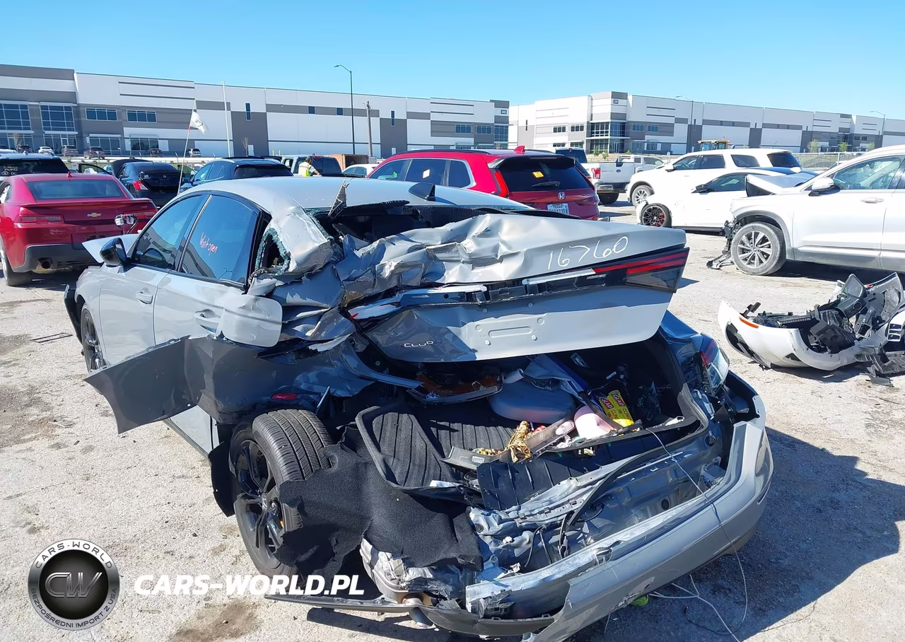 2025 Honda Accord Se VIN:1HGCY1F4XSA052286 - 3