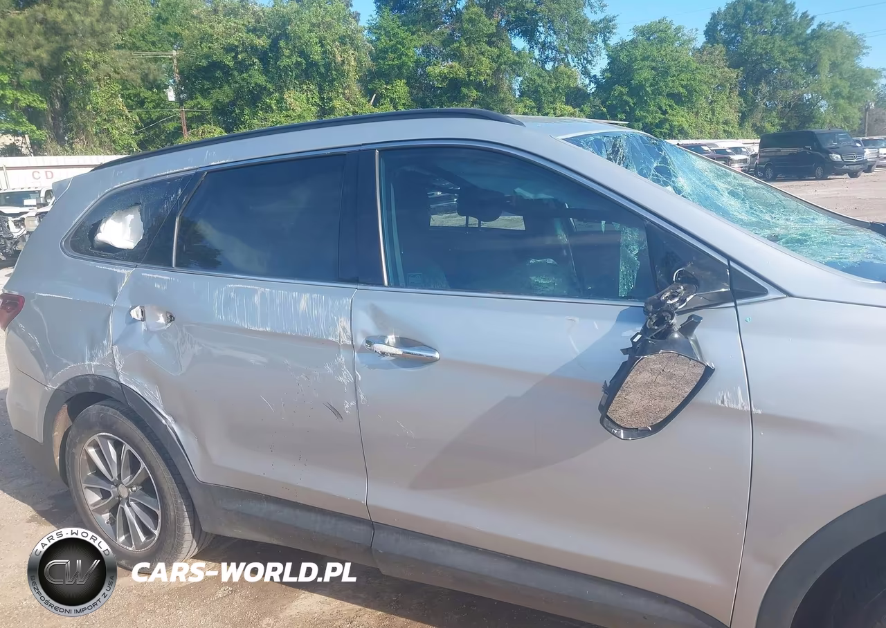 2018 Hyundai Santa Fe Se VIN:KM8SM4HF1JU282183 - 19