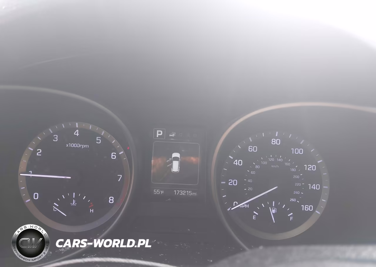 2018 Hyundai Santa Fe Se VIN:KM8SM4HF1JU282183 - 7