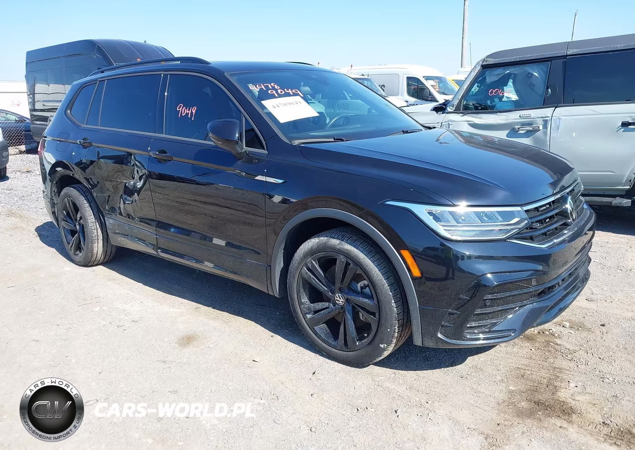 2023 Volkswagen Tiguan 2.0T Se R-Line Black