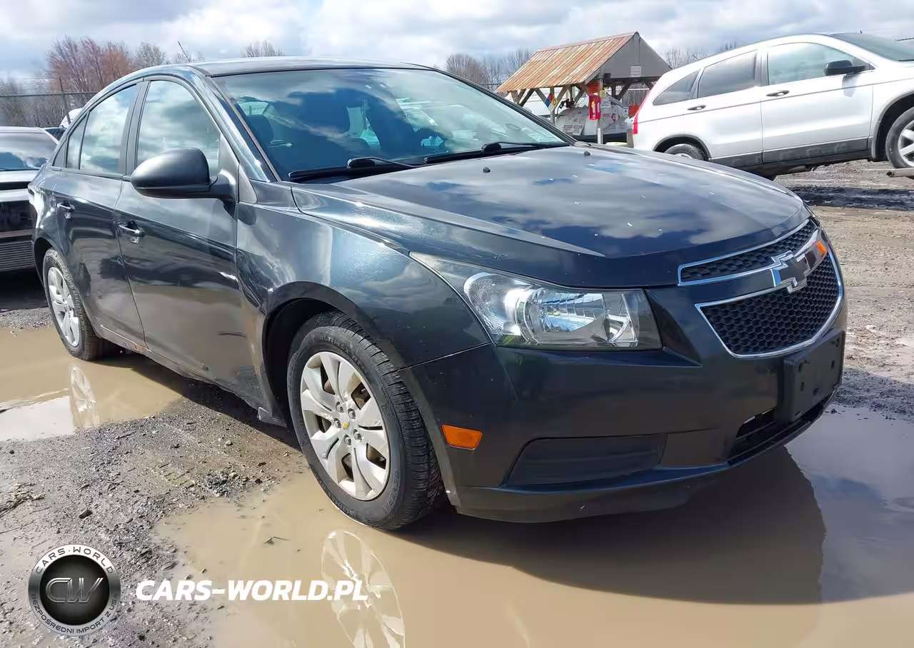 2013 Chevrolet Cruze Ls Auto