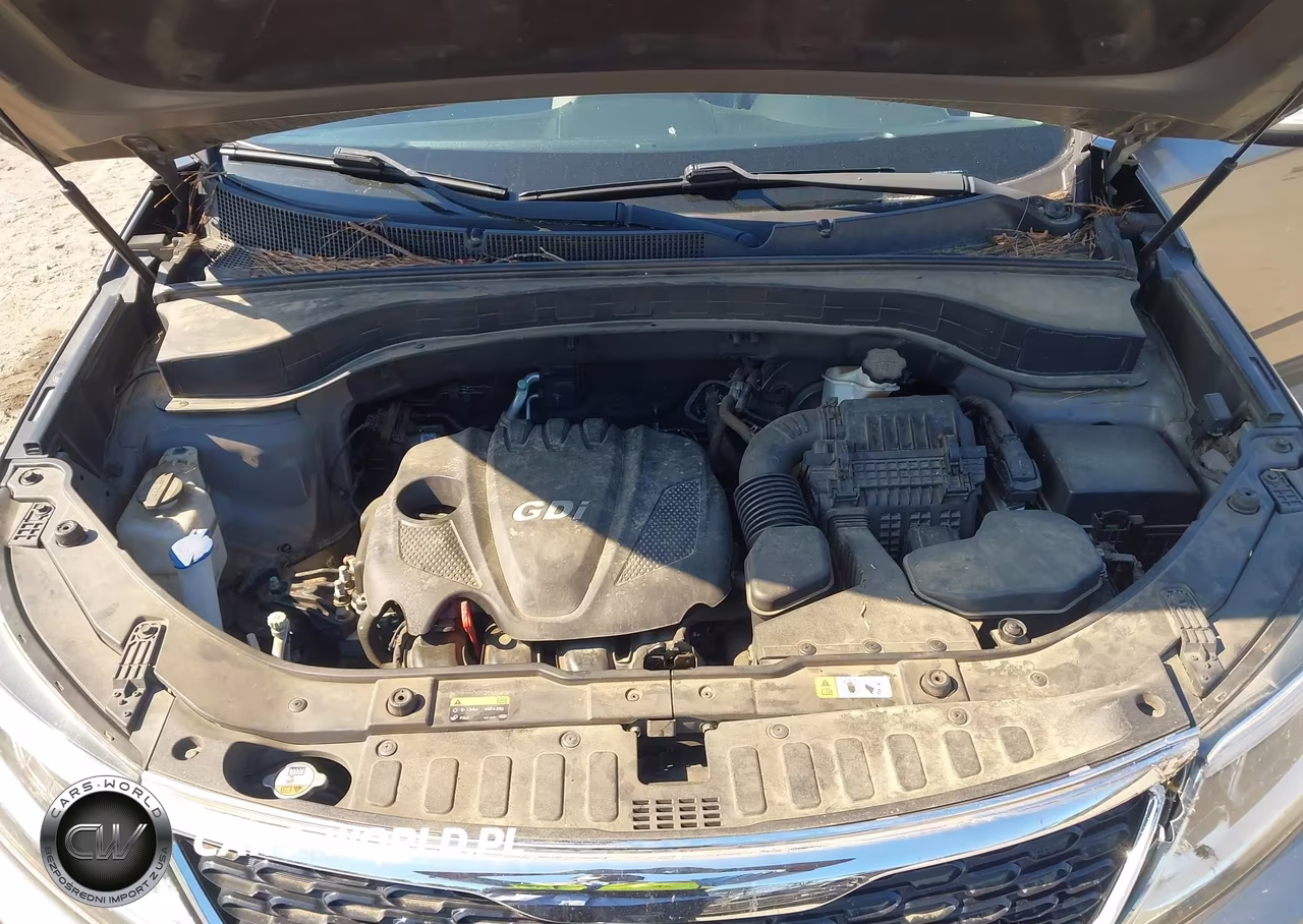 2015 Kia Sorento Lx VIN:5XYKT3A61FG660815 - 10