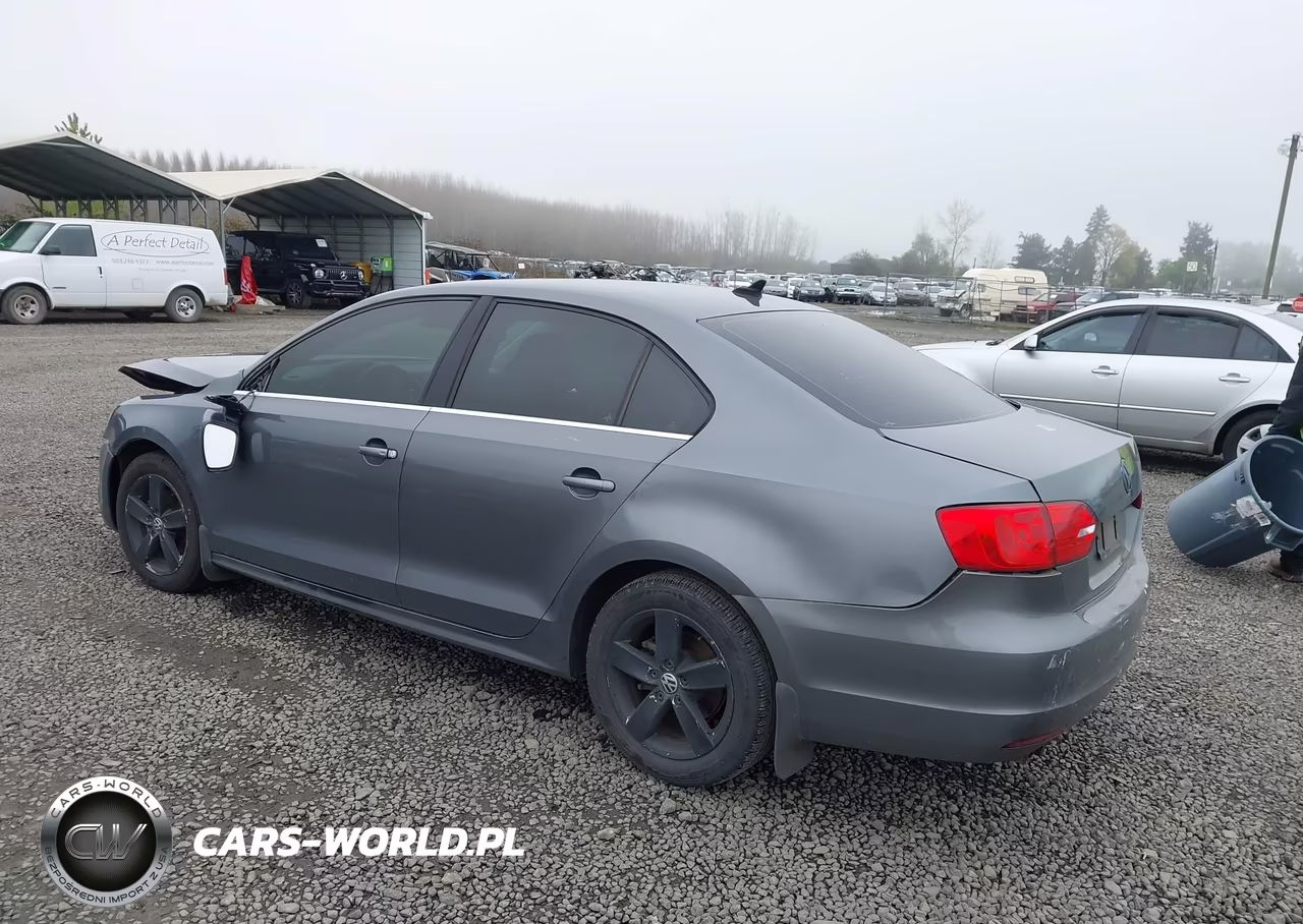 2011 Volkswagen Jetta 2.0L Tdi VIN:3VWLL7AJ5BM127229 - 3