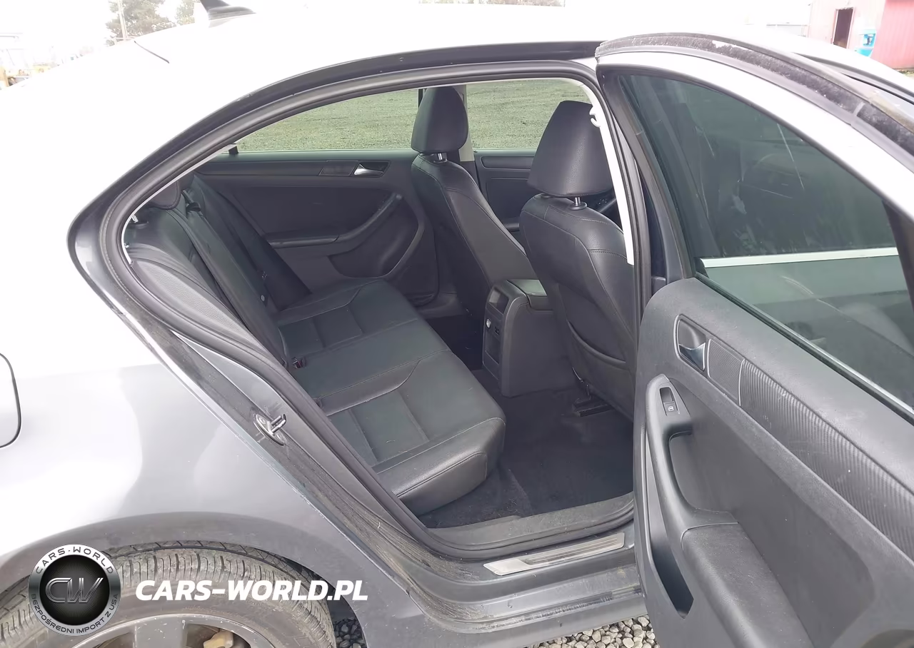 2011 Volkswagen Jetta 2.0L Tdi VIN:3VWLL7AJ5BM127229 - 8