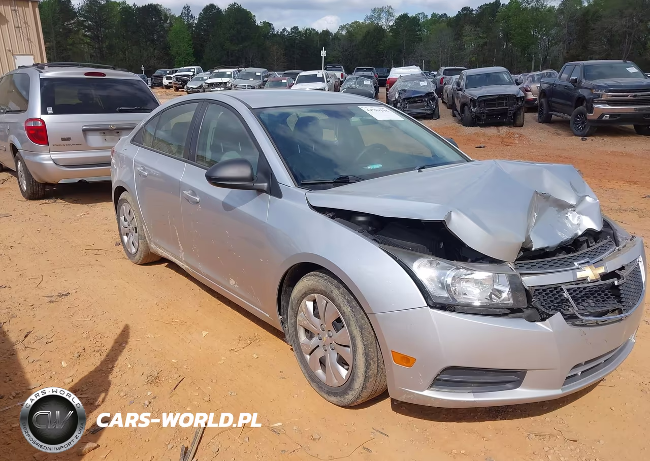 2013 Chevrolet Cruze Ls Auto