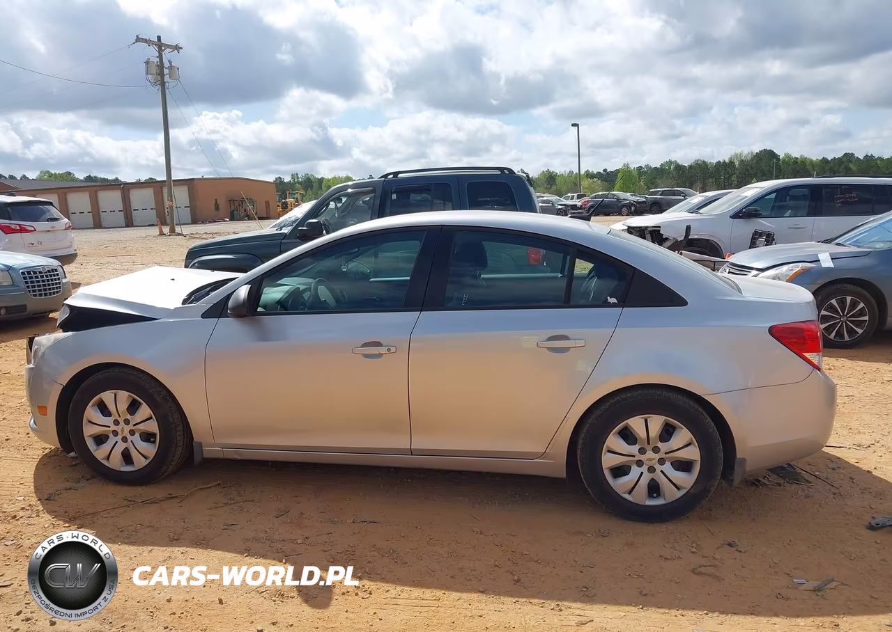 2013 Chevrolet Cruze Ls Auto VIN:1G1PA5SH6D7230322 - 14