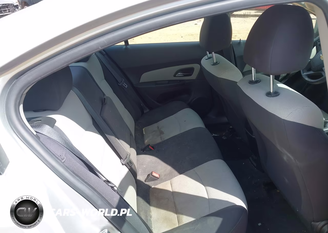 2013 Chevrolet Cruze Ls Auto VIN:1G1PA5SH6D7230322 - 8