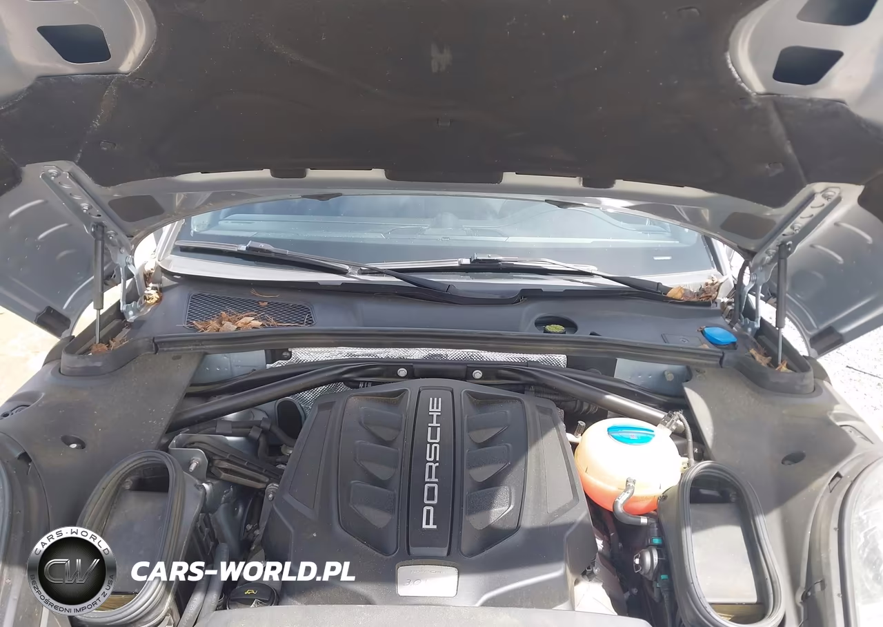 2015 Porsche Macan S VIN:WP1AB2A54FLB58609 - 10