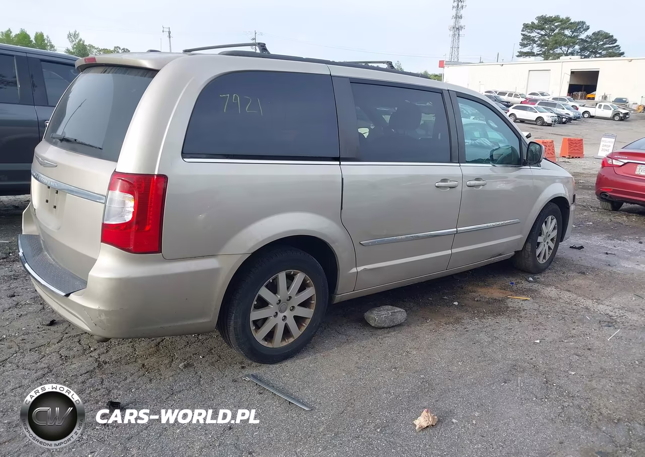 2014 Chrysler Town & Country Touring VIN:2C4RC1BGXER227921 - 4