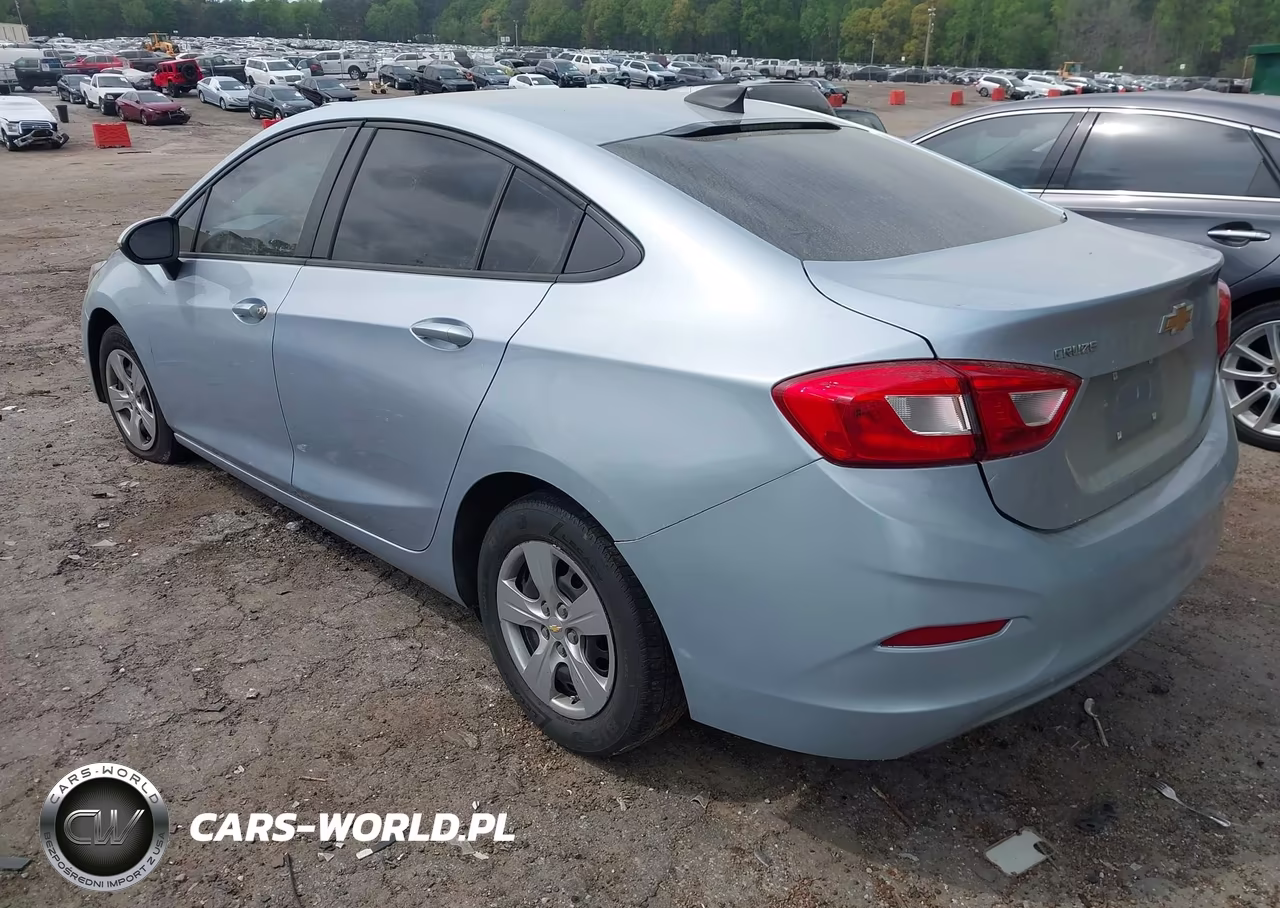 2018 Chevrolet Cruze Ls Auto VIN:1G1BC5SM6J7144487 - 3
