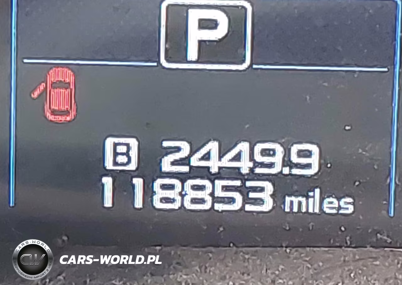 2018 Subaru Outback 3.6R Touring VIN:4S4BSETC5J3240310 - 15