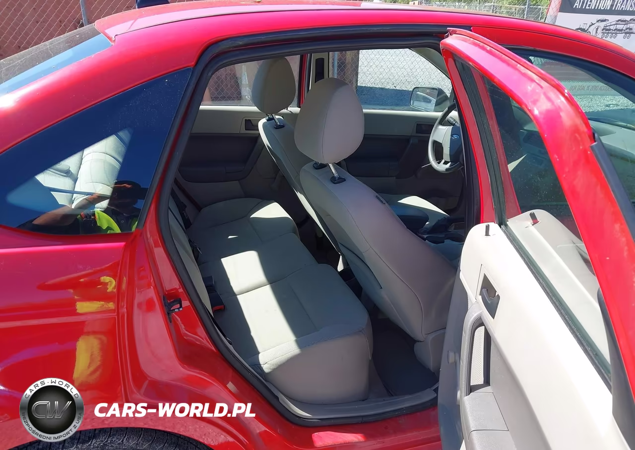 2008 Ford Focus S VIN:1FAHP34N08W133197 - 8