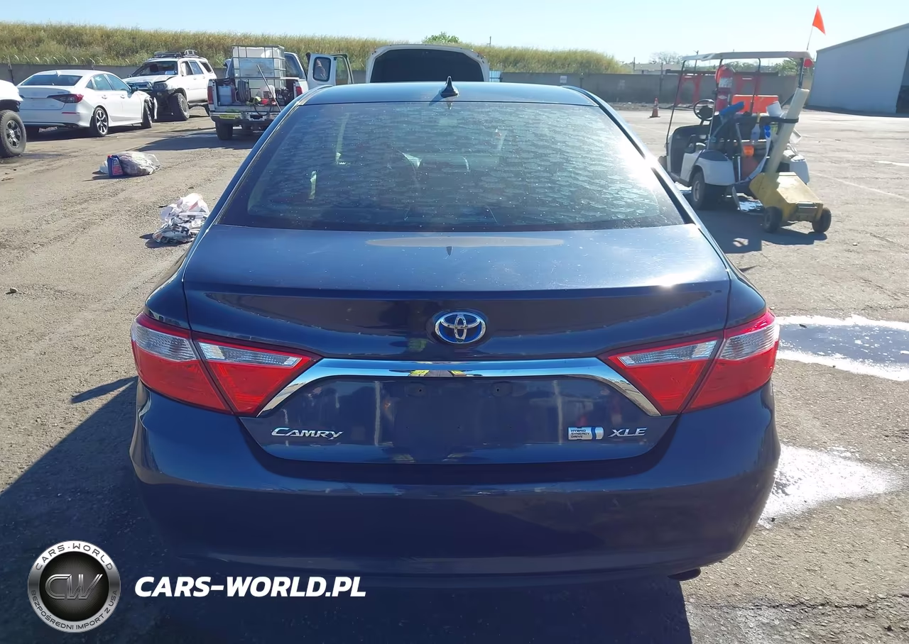 2016 Toyota Camry Hybrid Xle VIN:4T1BD1FKXGU183045 - 16