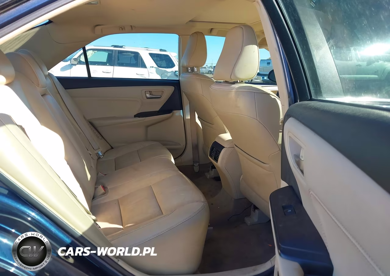 2016 Toyota Camry Hybrid Xle VIN:4T1BD1FKXGU183045 - 8