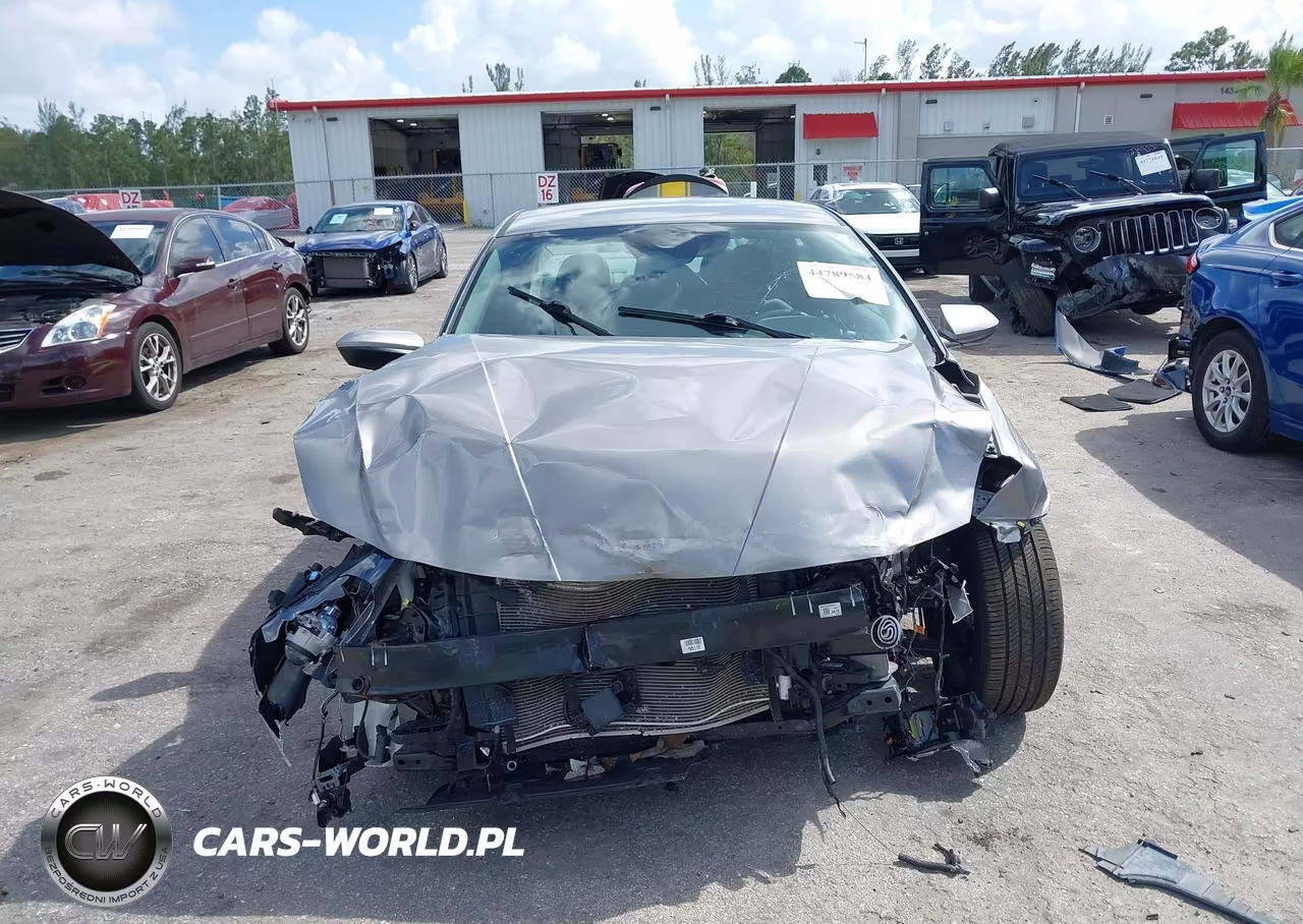 2023 Hyundai Elantra Sel VIN:KMHLS4AG1PU569349 - 12