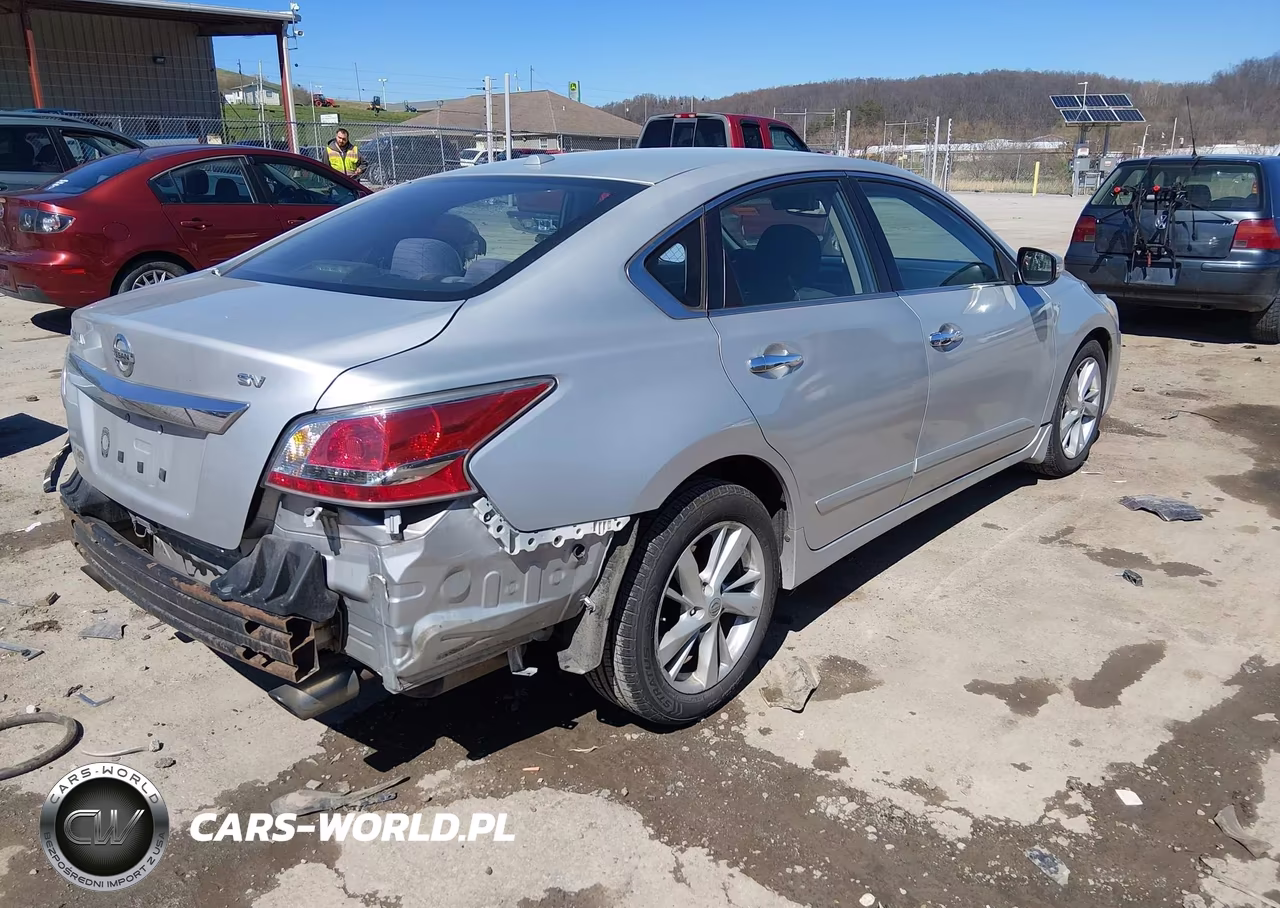 2015 Nissan Altima 2.5 Sv VIN:1N4AL3AP8FC166112 - 4