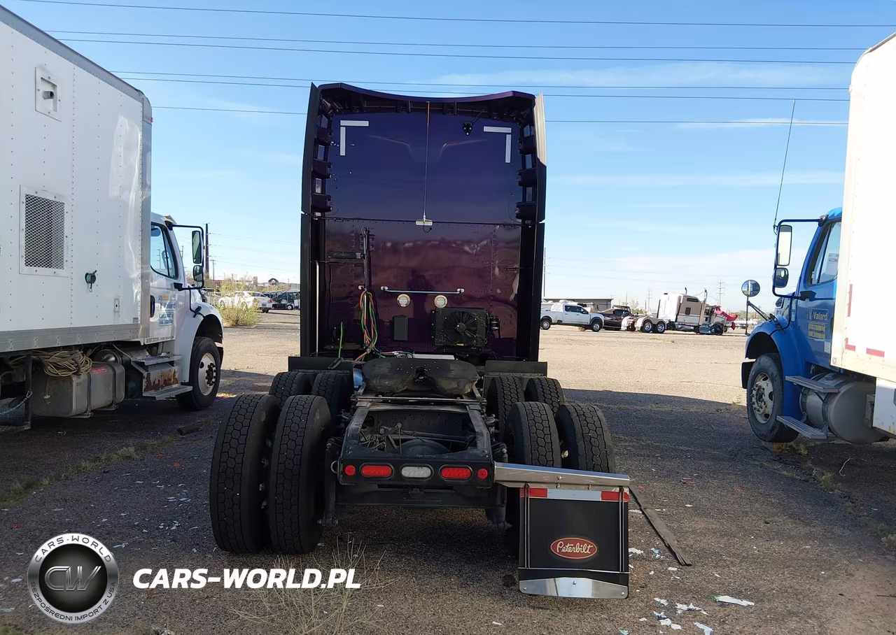 2022 Peterbilt 579 VIN:1XPBD49X6ND778757 - 15