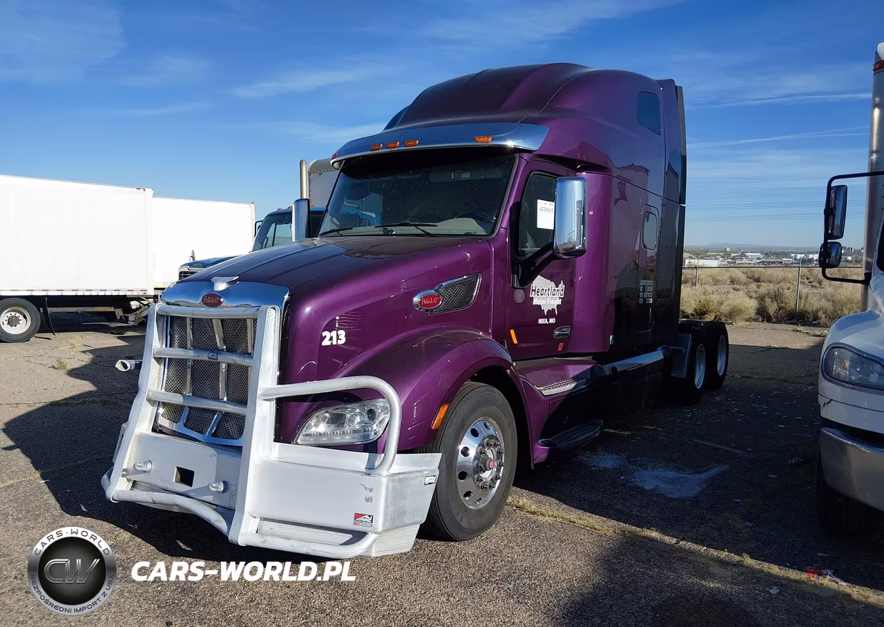 2022 Peterbilt 579 VIN:1XPBD49X6ND778757 - 2