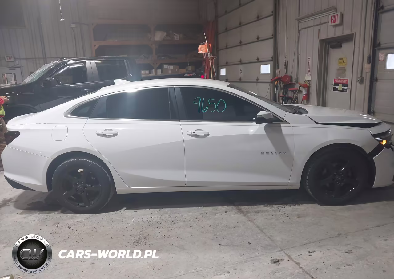 2016 Chevrolet Malibu 1Lt VIN:1G1ZE5ST0GF255647 - 13