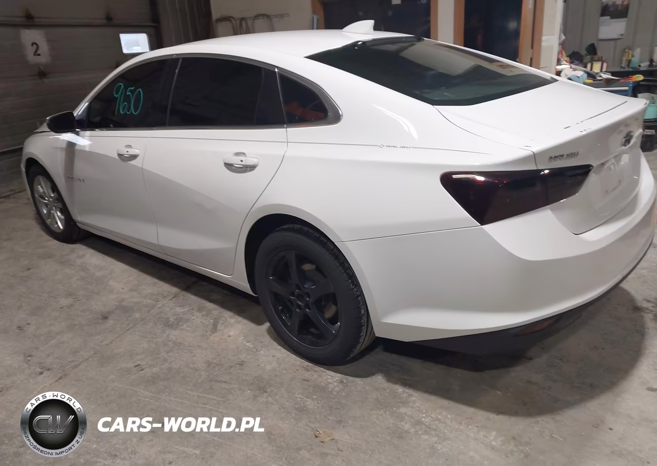 2016 Chevrolet Malibu 1Lt VIN:1G1ZE5ST0GF255647 - 3